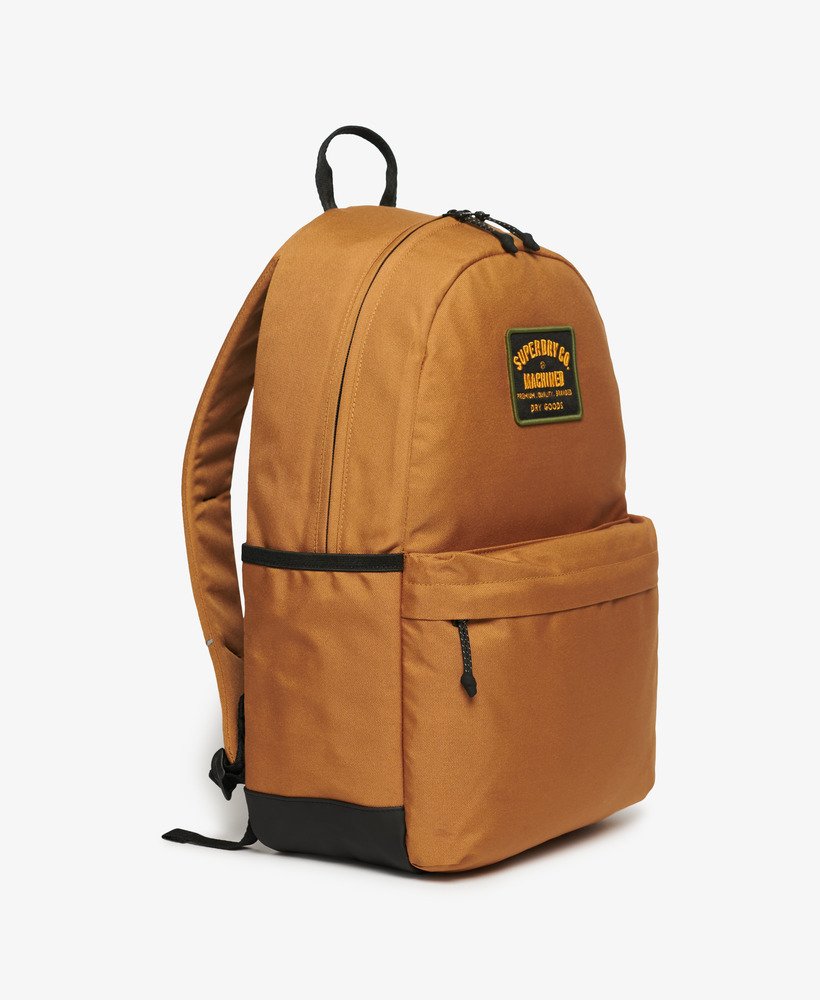 montana-rugzak met patches in tabaksbruin van denim co.