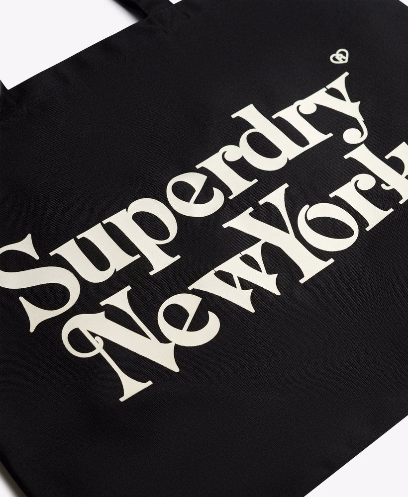 Superdry draagtas