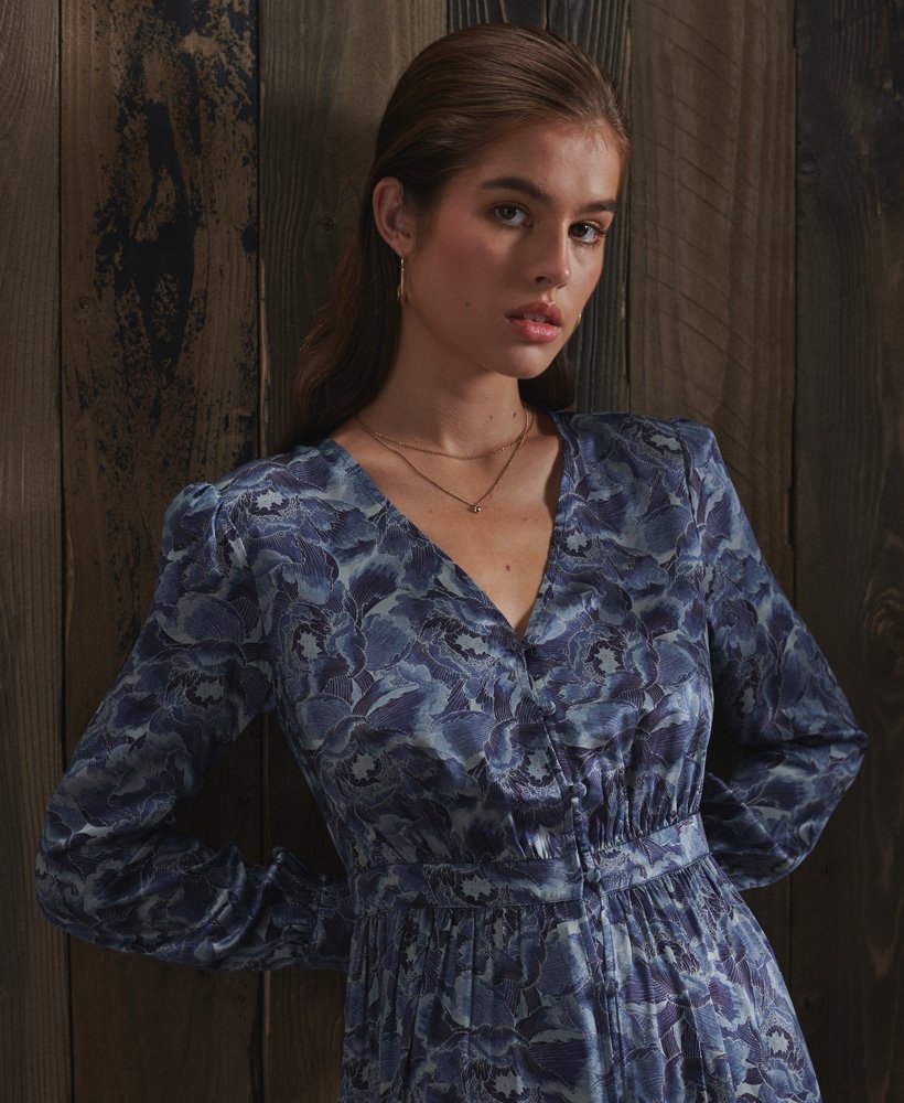 limited edition dry printed zijden jurk met blauwe bloemenprint