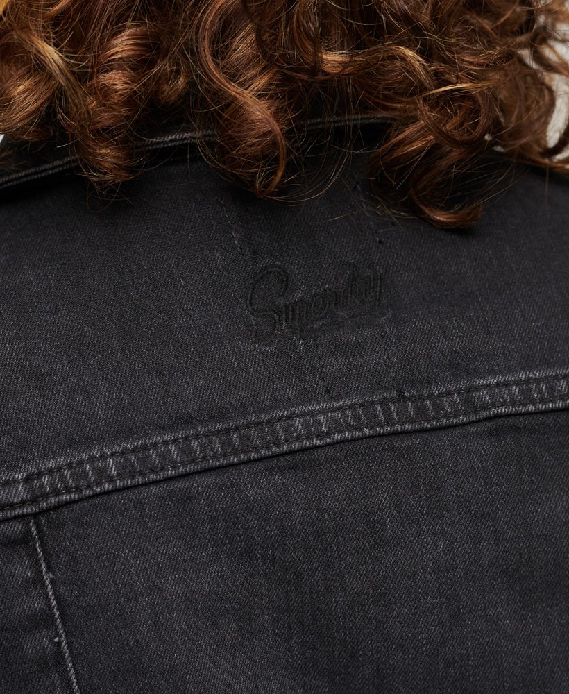 aansluitende denimjurk in zwarte wassing
