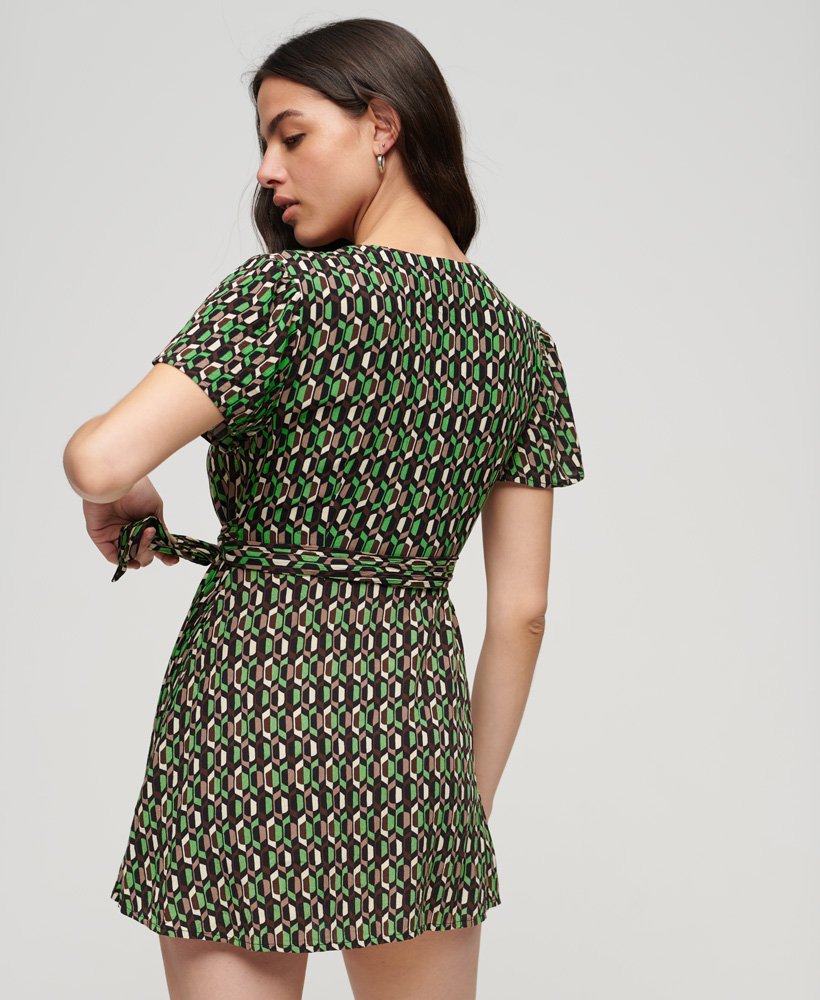 vintage mini-wikkeljurk in arrow geo green