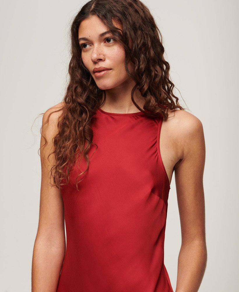 satijnen midi-jurk in racerstijl in de kleur red dahlia