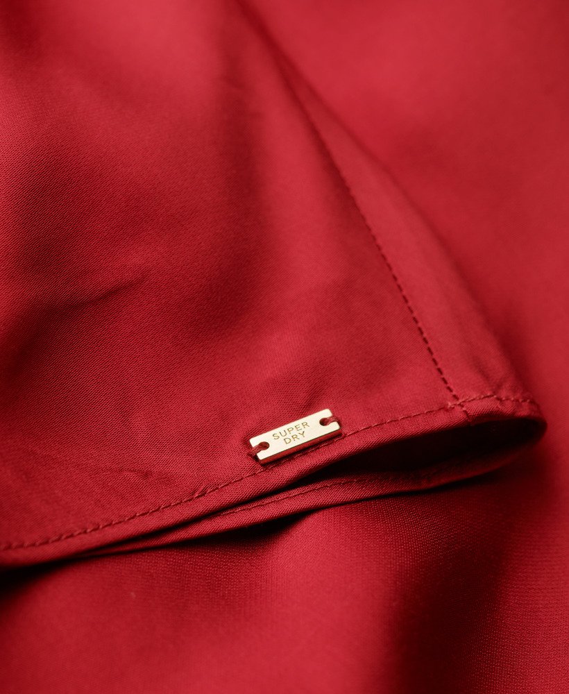 satijnen midi-jurk in racerstijl in de kleur red dahlia