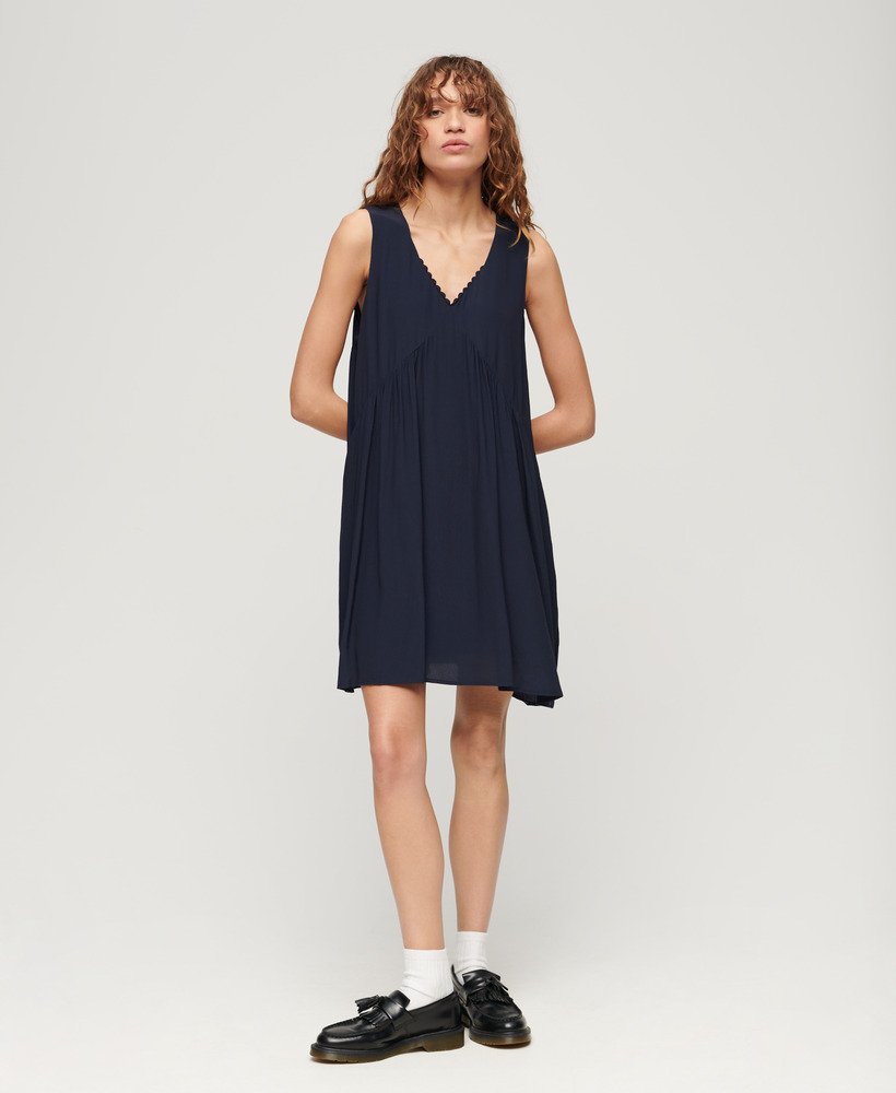 mouwloze jurk met volume in eclipse navy