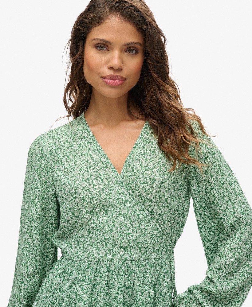 bedrukte mini-jurk met lange mouwen en overslagprint in een weelderig groen.