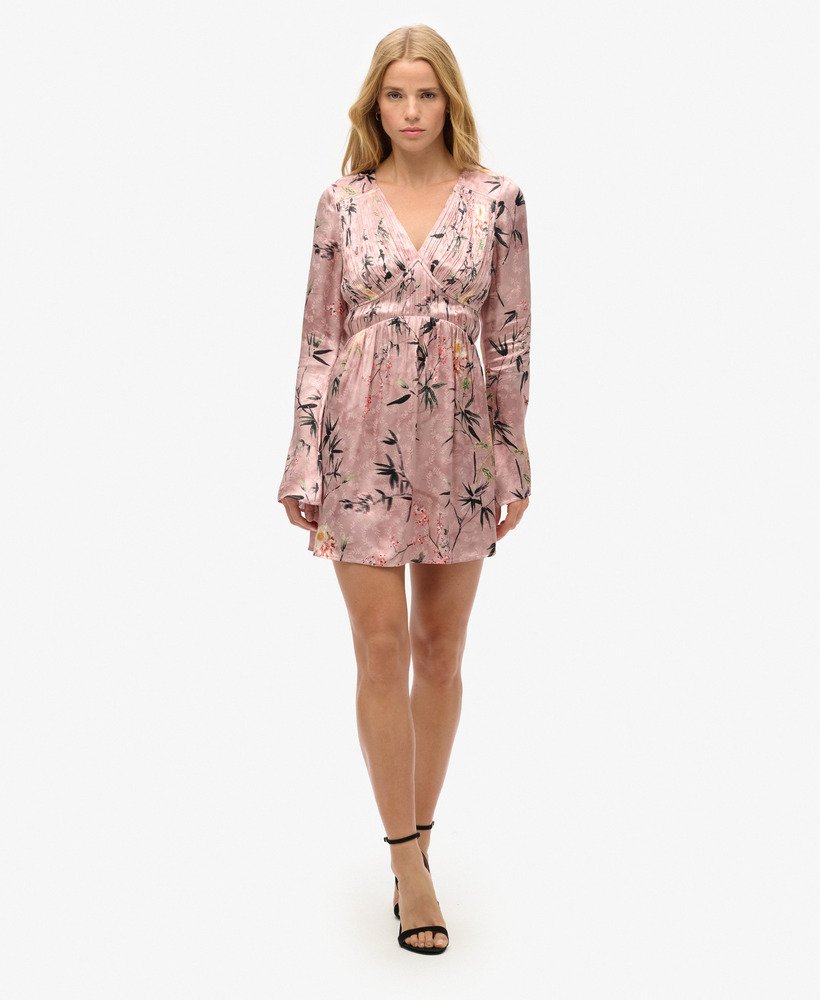 mini-jurk met uitlopende mouwen en jacquardstof in een zachtroze bloemenprint in de japanse schaduw.