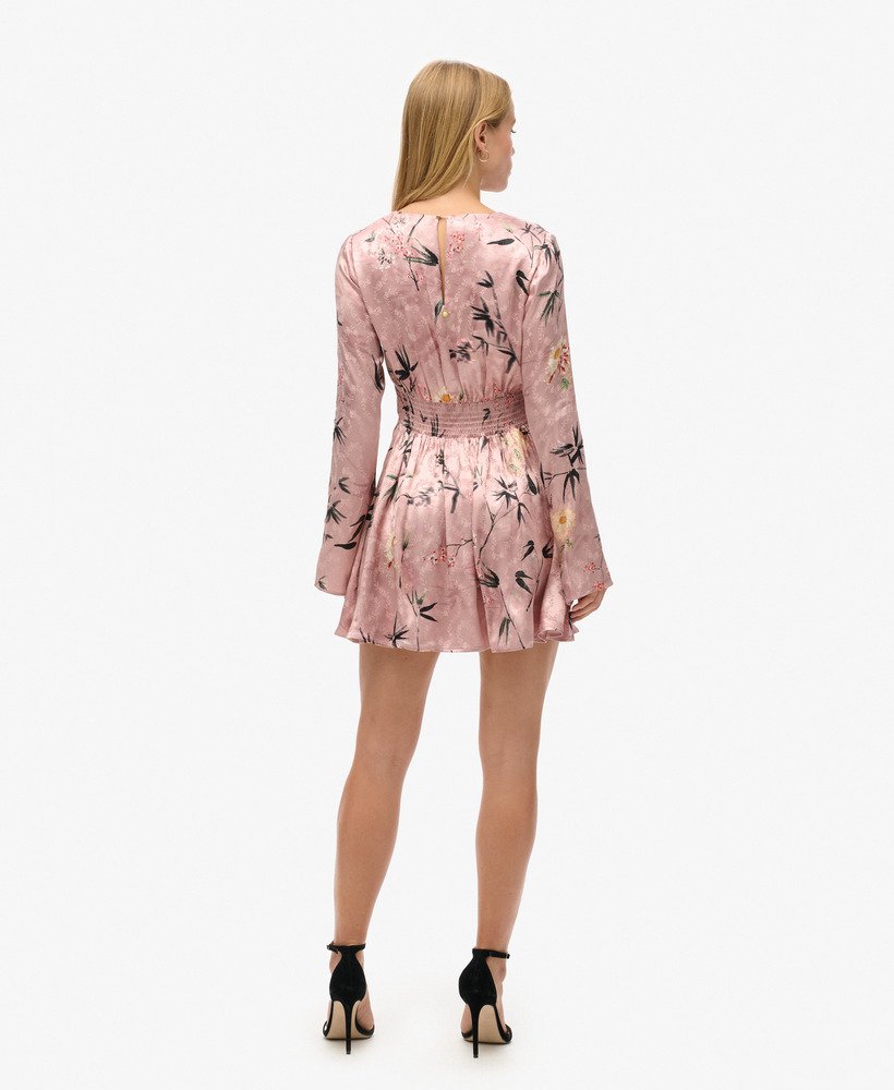 mini-jurk met uitlopende mouwen en jacquardstof in een zachtroze bloemenprint in de japanse schaduw.