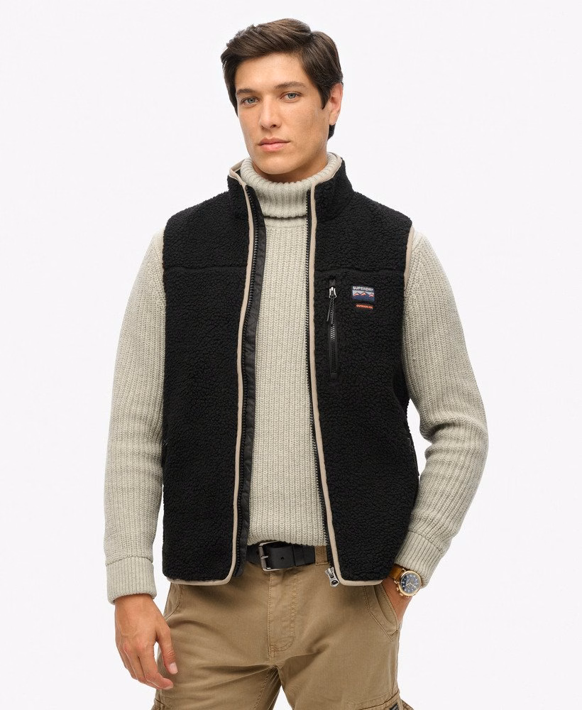Outdoor fleece vest