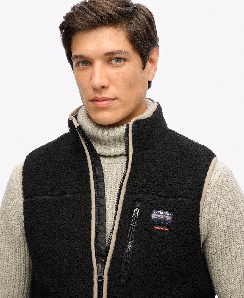 Outdoor fleece vest