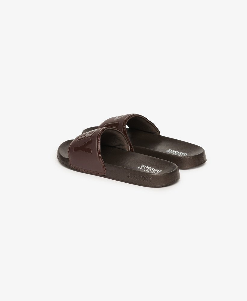 core pool sliders in donker eikenbruin