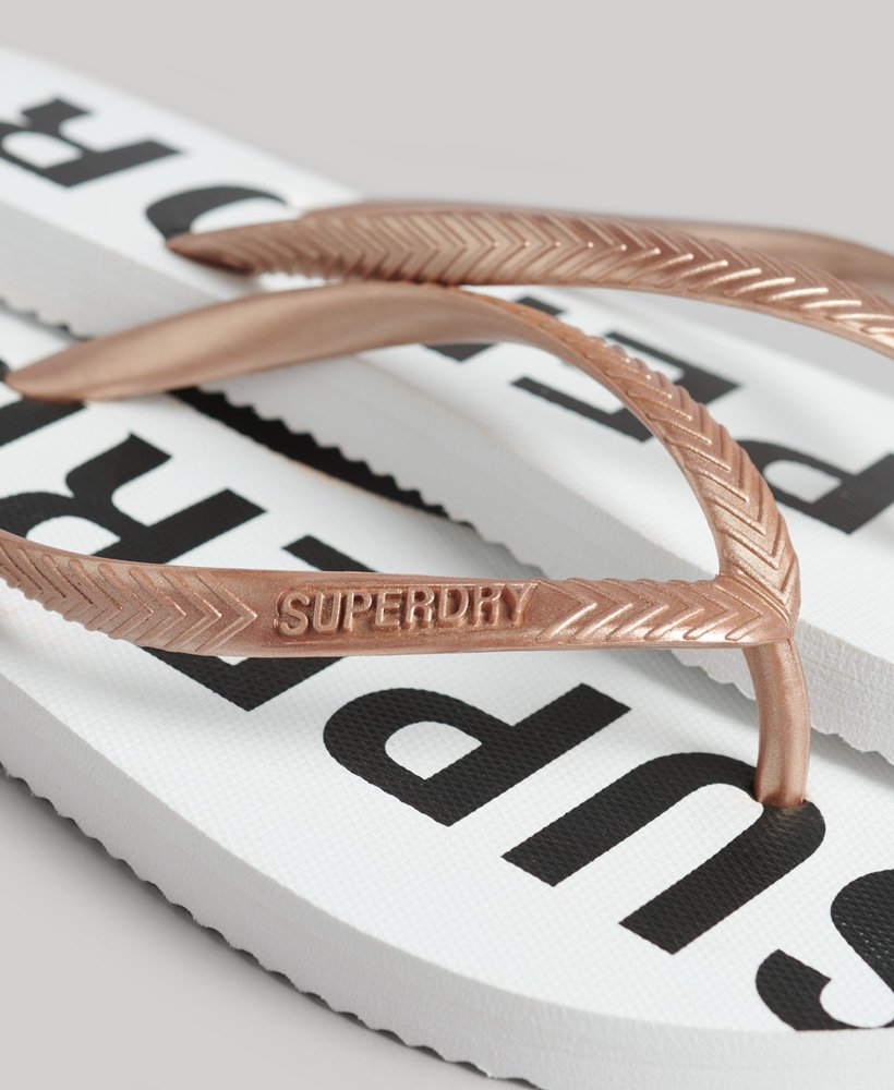 code core sport flip flops in opticmetallic rose
