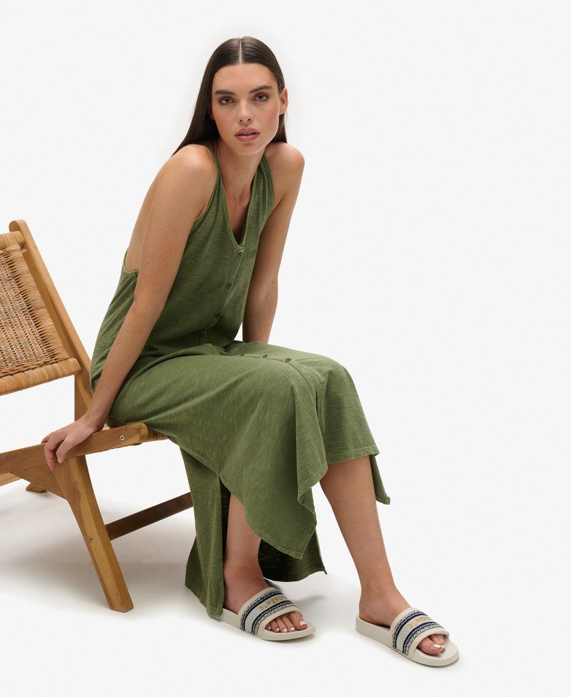 vegan zwembadslippers van geweven materiaal in natuurlijke kleur.
