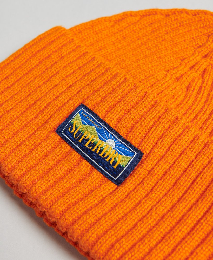ol blend radar beanie in jaffa