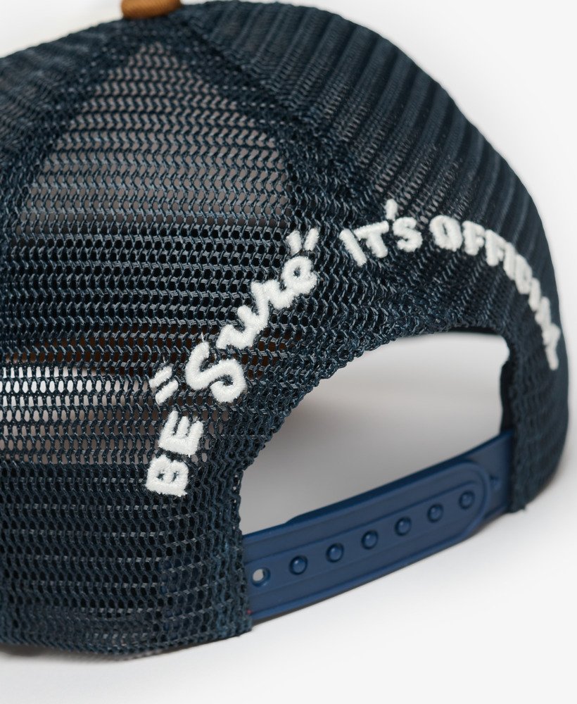 mesh truckerpet in tabaksbruin van denim co.