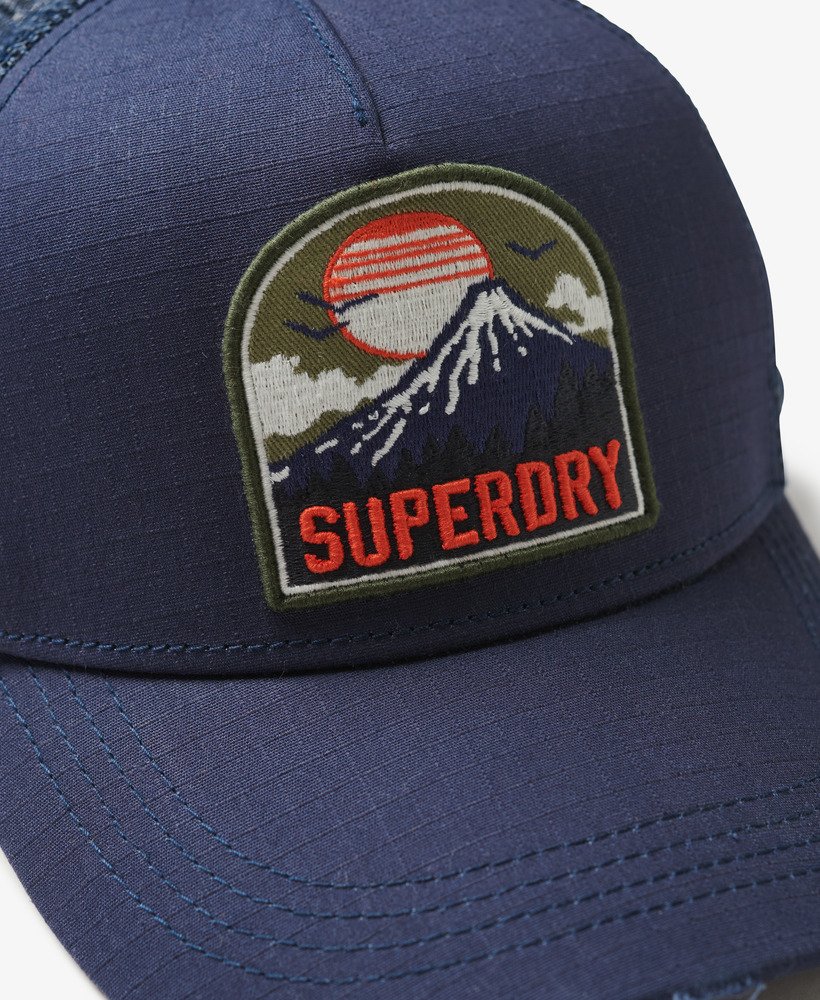 dirt road trucker cap in lauren navy