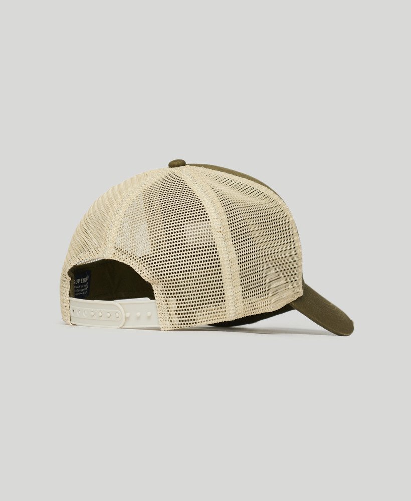 dirt road trucker cap in donker kaki