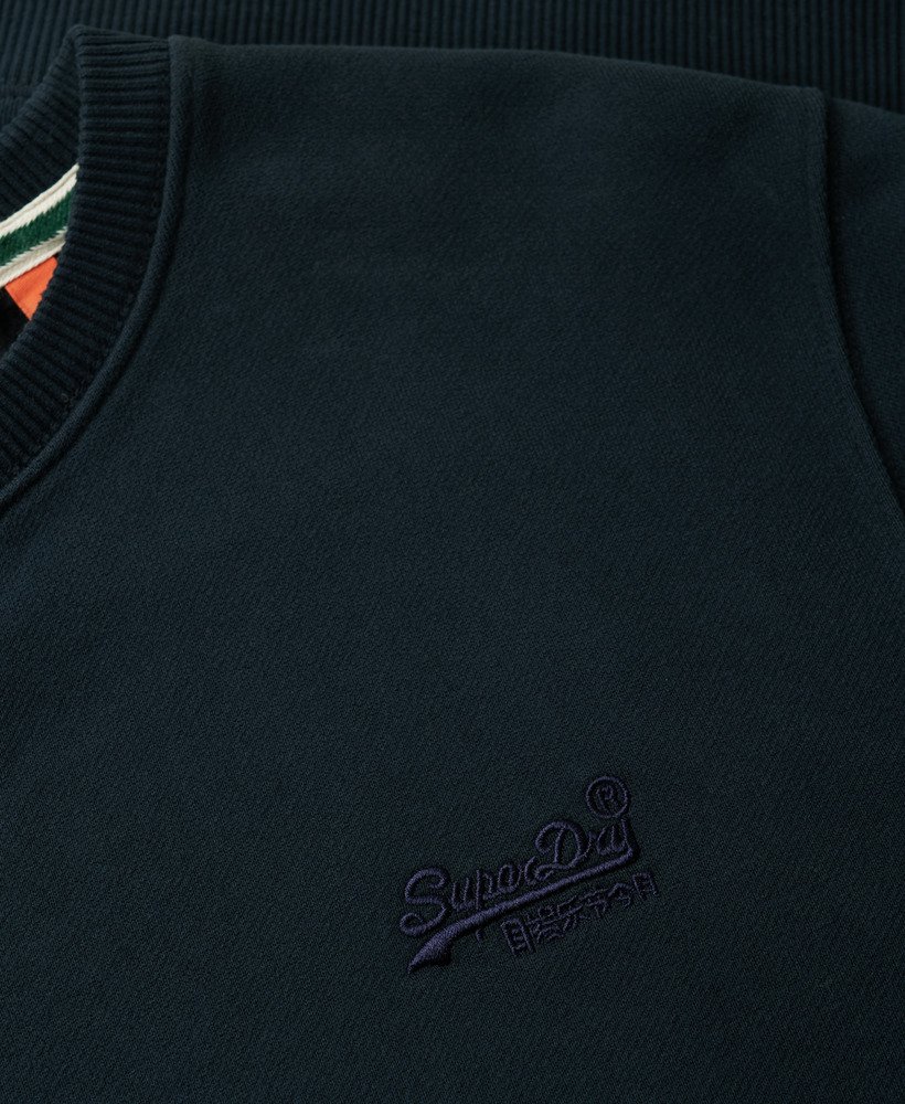 essential logo crew sweatshirt in eclipse navy