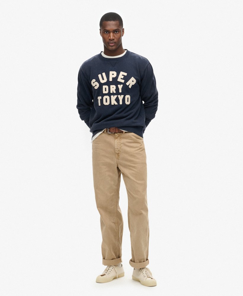 vintage sportieve crewneck sweater in diep marineblauw.