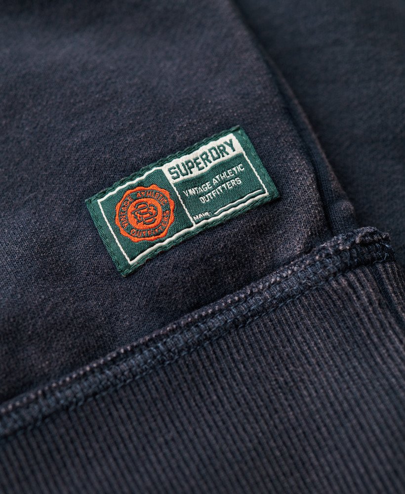 vintage sportieve crewneck sweater in diep marineblauw.