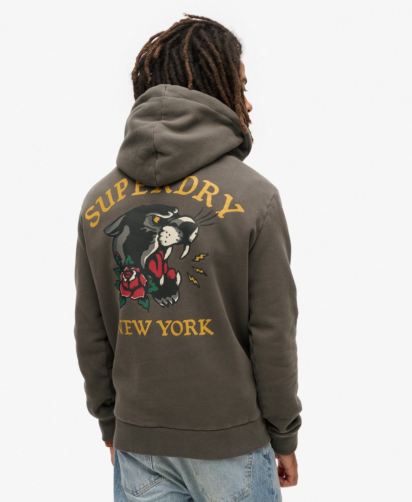hoodie met tattoo-print op de rug losvallend model in vintage zwart.