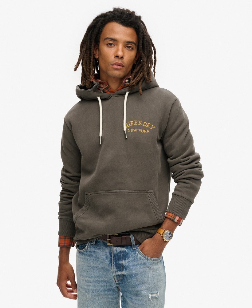 hoodie met tattoo-print op de rug losvallend model in vintage zwart.