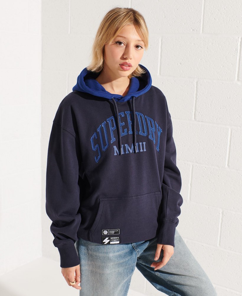 varsity arch oversized hoodie in diepblauw