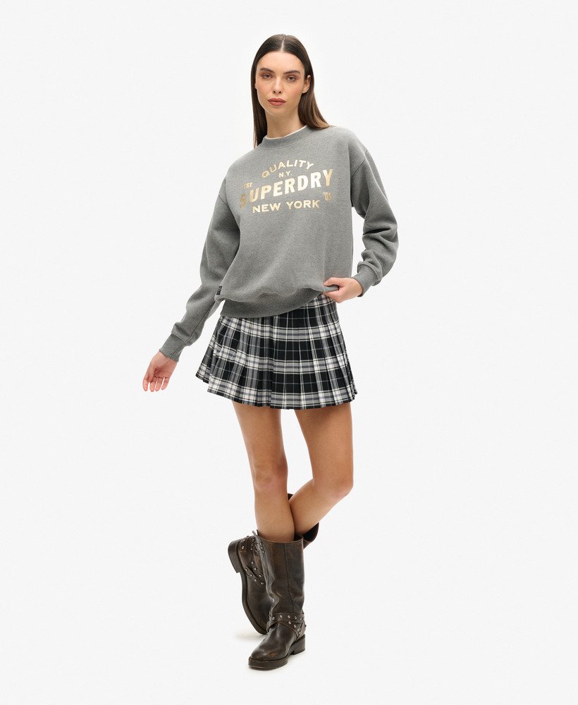 luxe metallic logo sweatshirt in een rijke antracietgrijze kleur.