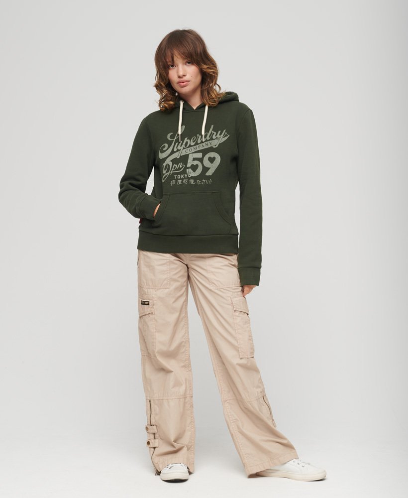 hoodie met archiefscript-print in olijfgroen verkrijgbaar bij surplus goods.