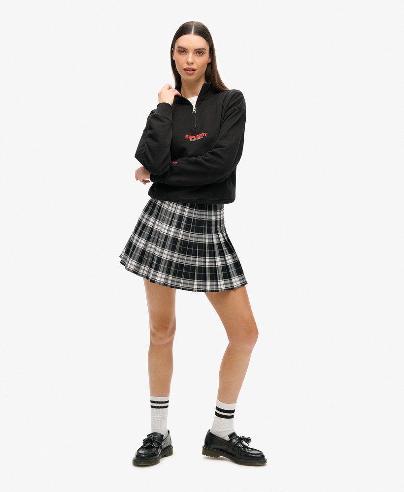 sportswear logo boxy half zip sweatshirt in zwart