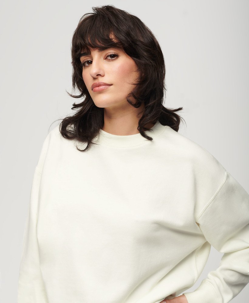 essential logo sweatshirt in off white