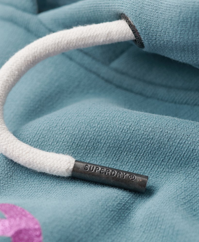 hoodie met vintage logo en versieringen in egeïsch blauw.