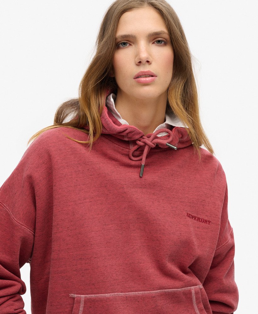 essential logo overdyed hoodie in rich port
