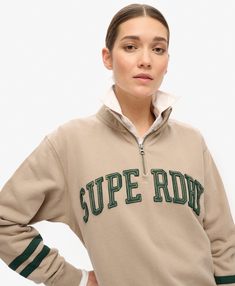 athletic essentials applique half zip sweatshirt in cobblestone grey