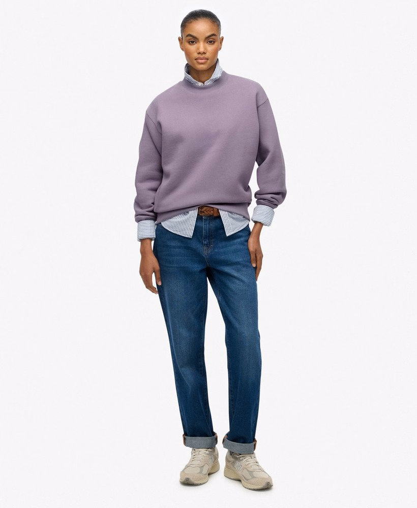 Essential Logo Sweatshirt