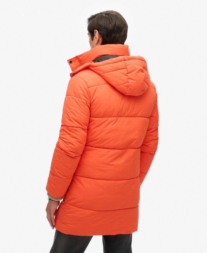 gewatteerde parka van expedition in opvallend oranje.
