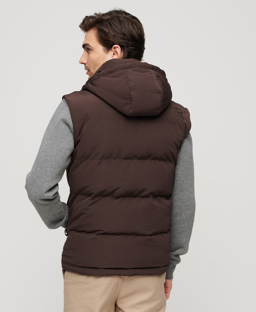 everest gewatteerd vest met capuchon in donkerbruin