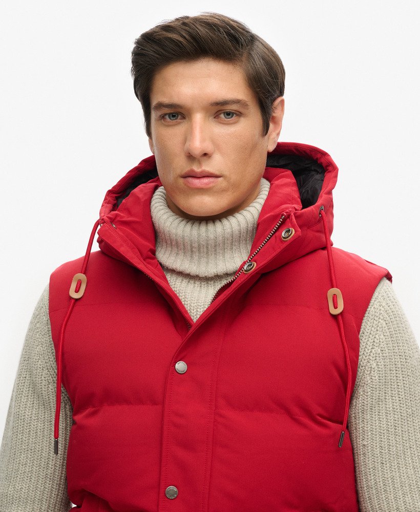 everest gewatteerd vest met capuchon in dieprood