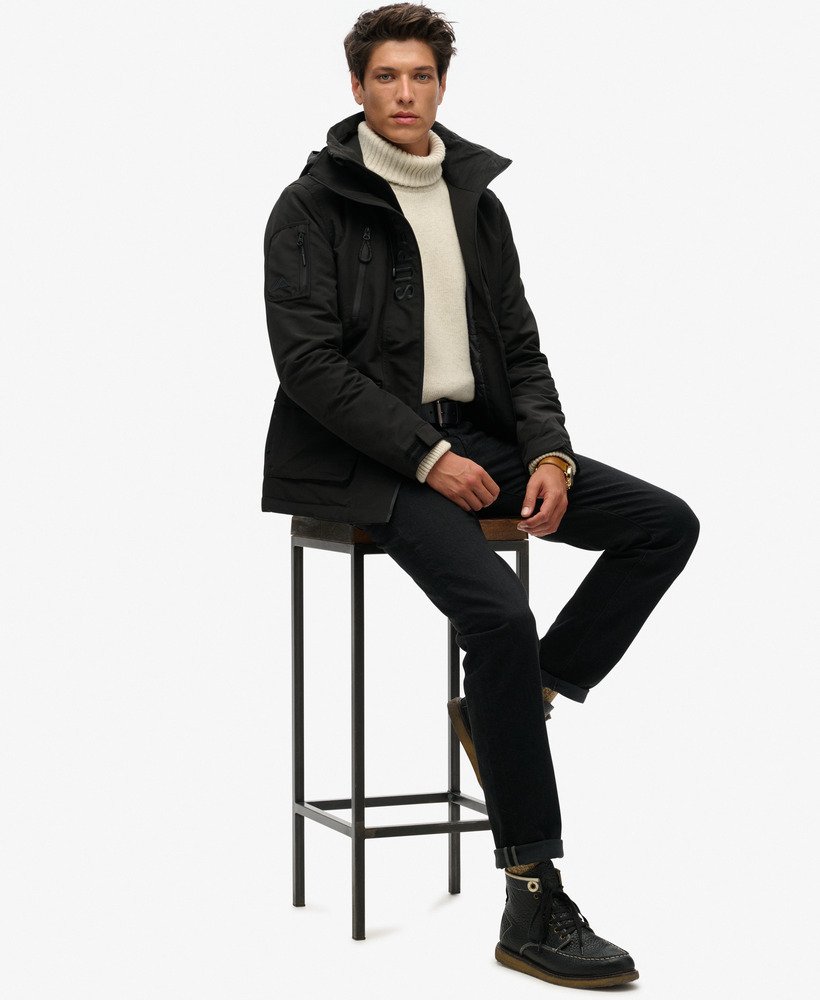 ultieme windbreakerjas in gitzwart