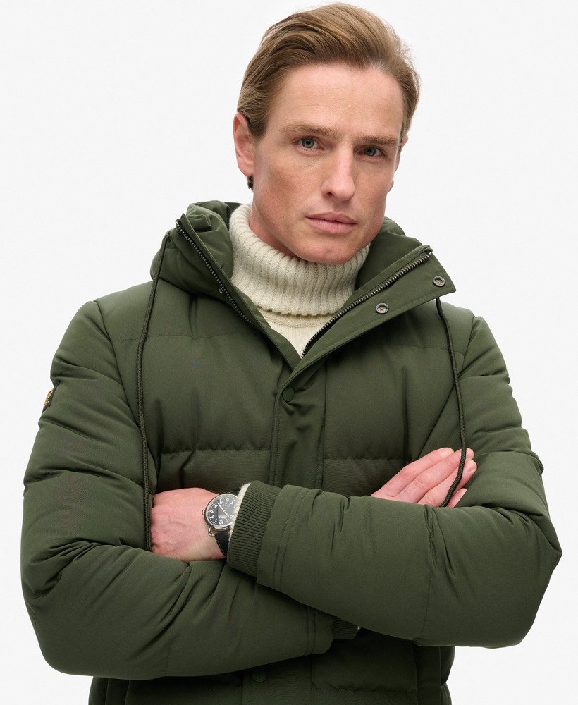 everest korte gewatteerde jas met capuchon in legergroen