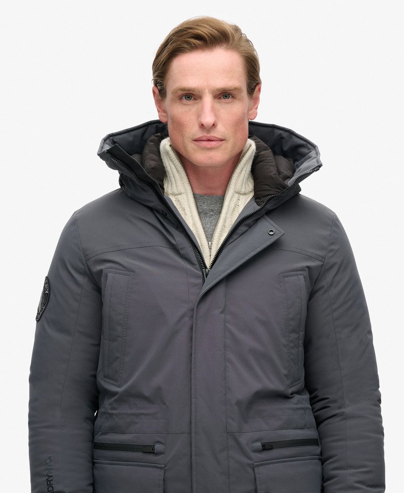 gewatteerde parka in de kleur ebony