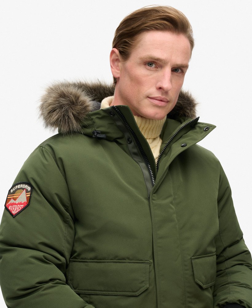 everest bomberjack van imitatiebont in legergroen