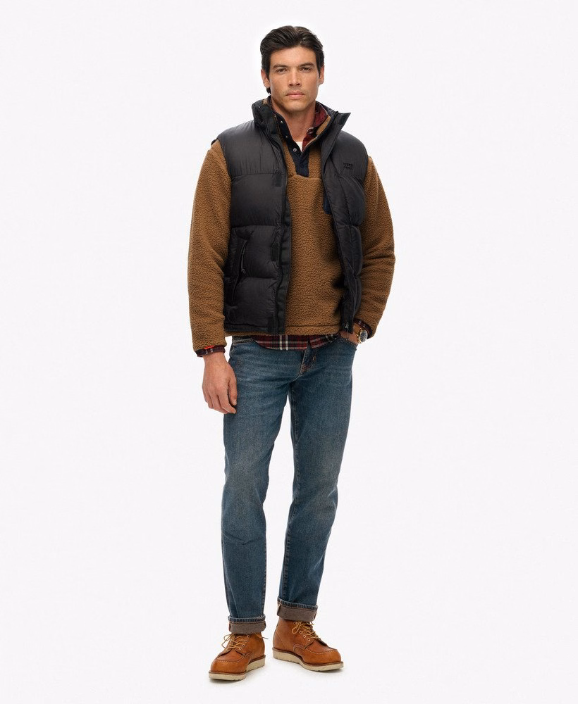 Zwart gewatteerd vest