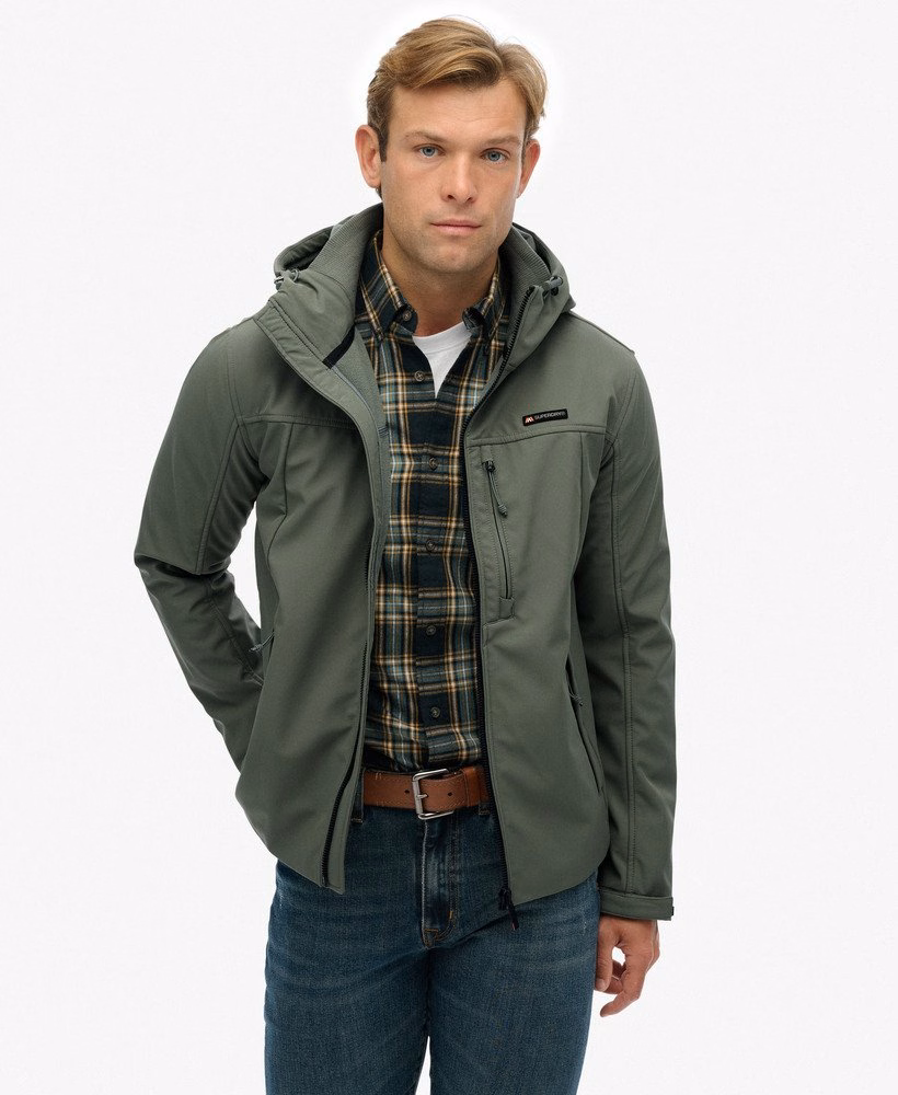 Softshell trekkersjas met capuchon