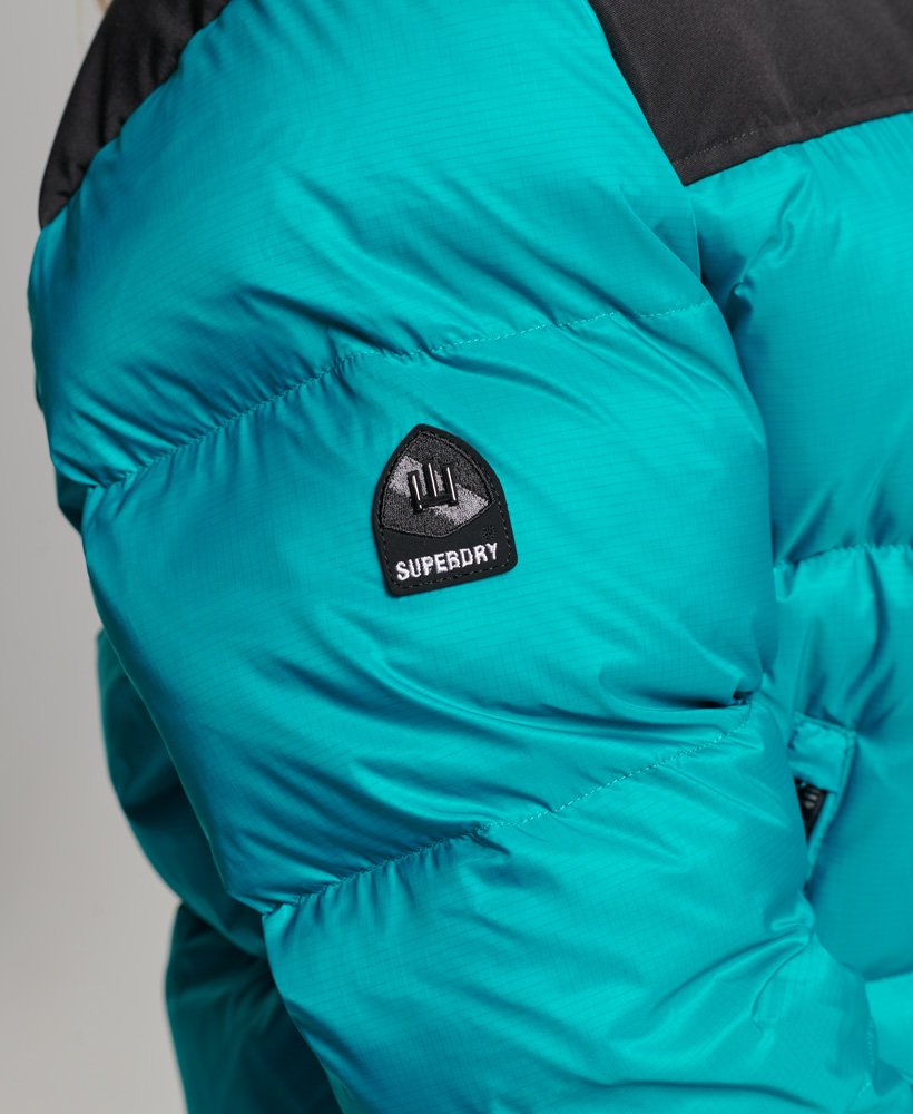 sportstyle code gewatteerde jas in tropisch groen