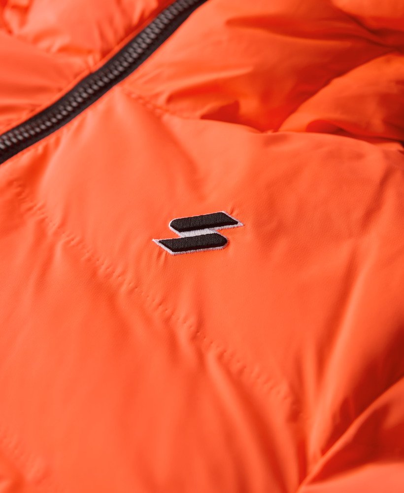 gewatteerde jas voor alle seizoenen in hyper fire coral