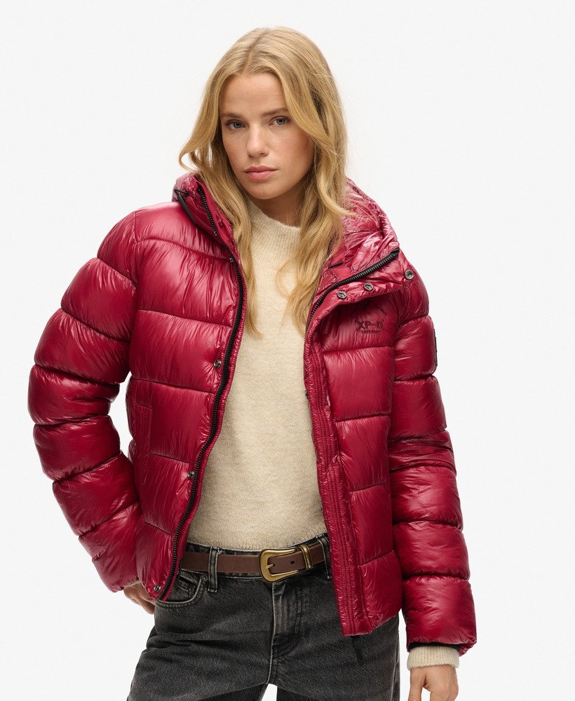hooded shine sports puffer jacket in dark berry