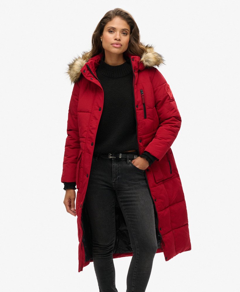 lange everest-jas van imitatiebont in rood