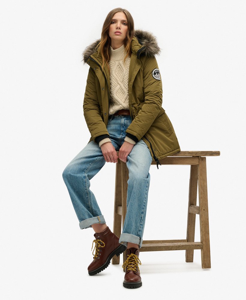 ashley everest parka-jas in kaki