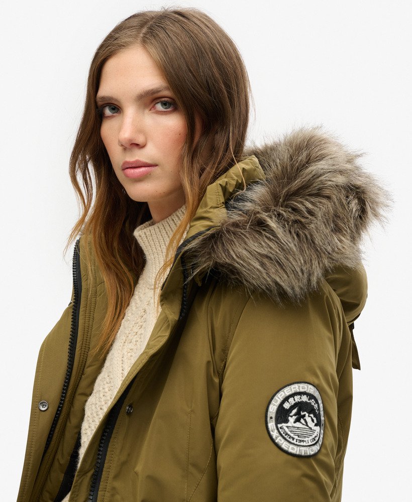 ashley everest parka-jas in kaki