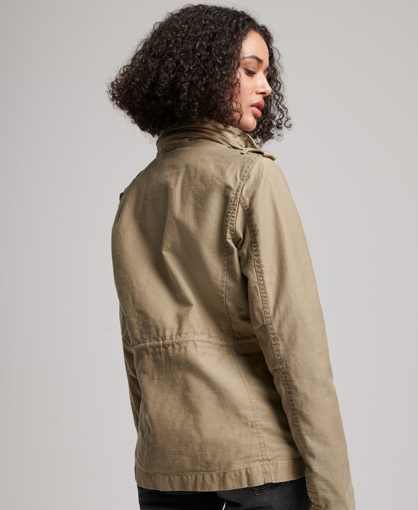 vintage m65-jas in canyon sand.